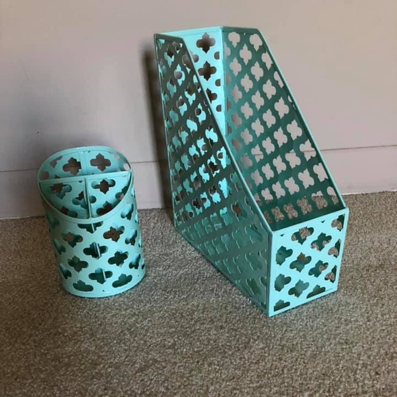 Desk organizers! - Picture 2 of 2